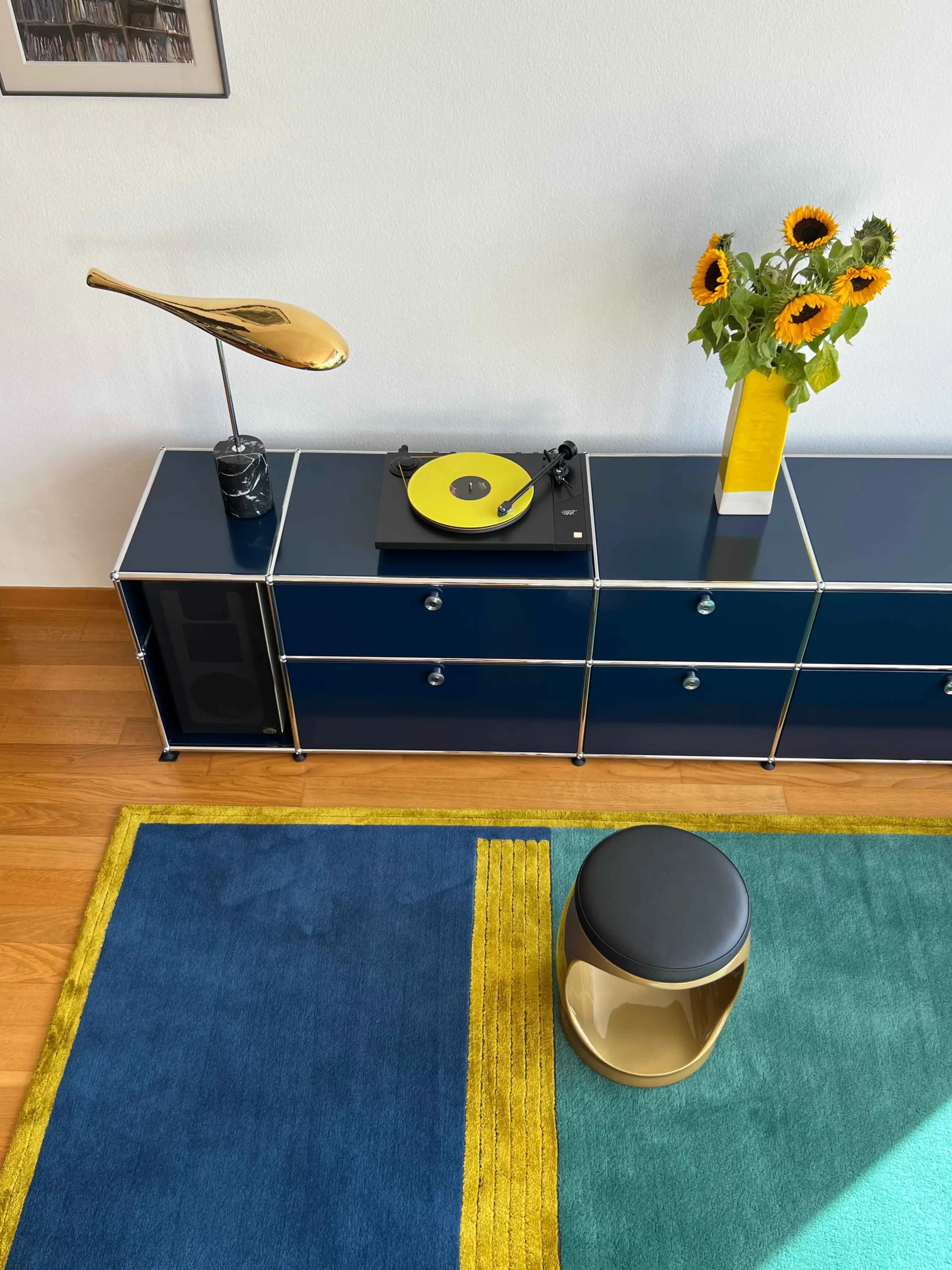 Photo_010_Photos_CR_yellow_mood_Signet_Ring_gold_09_11zon