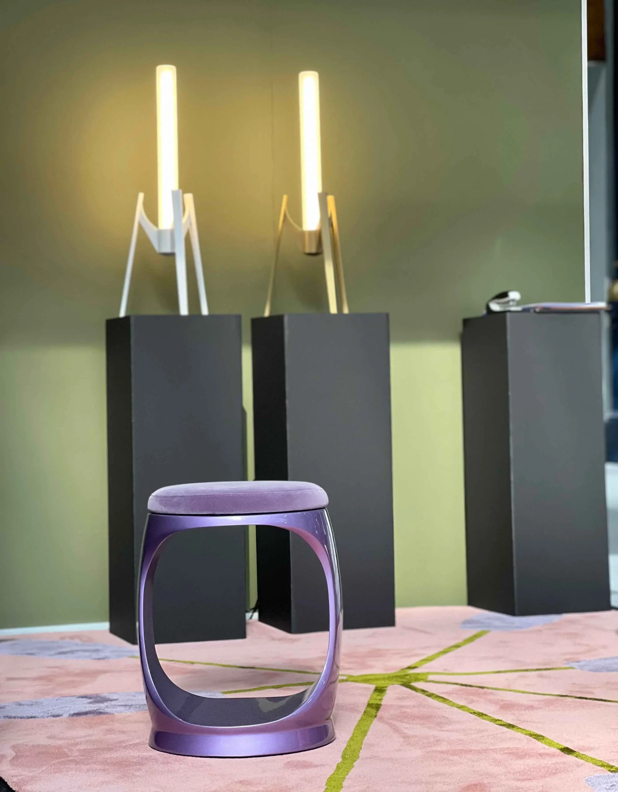 Photo_05_Decorex_1022_Signet_Ring_Lilac_0010