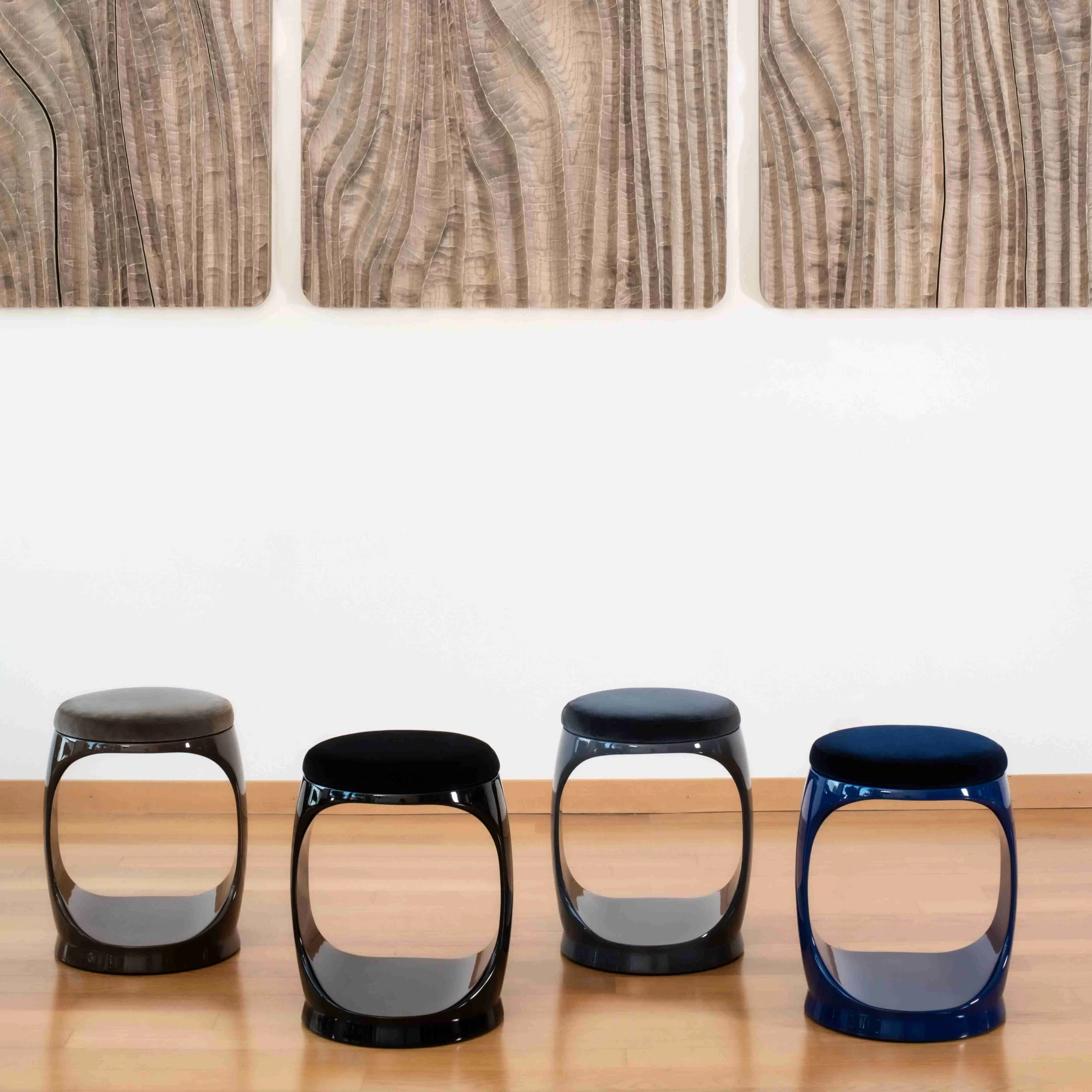 Photo_08_Ambiance_Loft_Signet_Ring_Marron_Noir_Gris_Bleu_Marine_carree_7