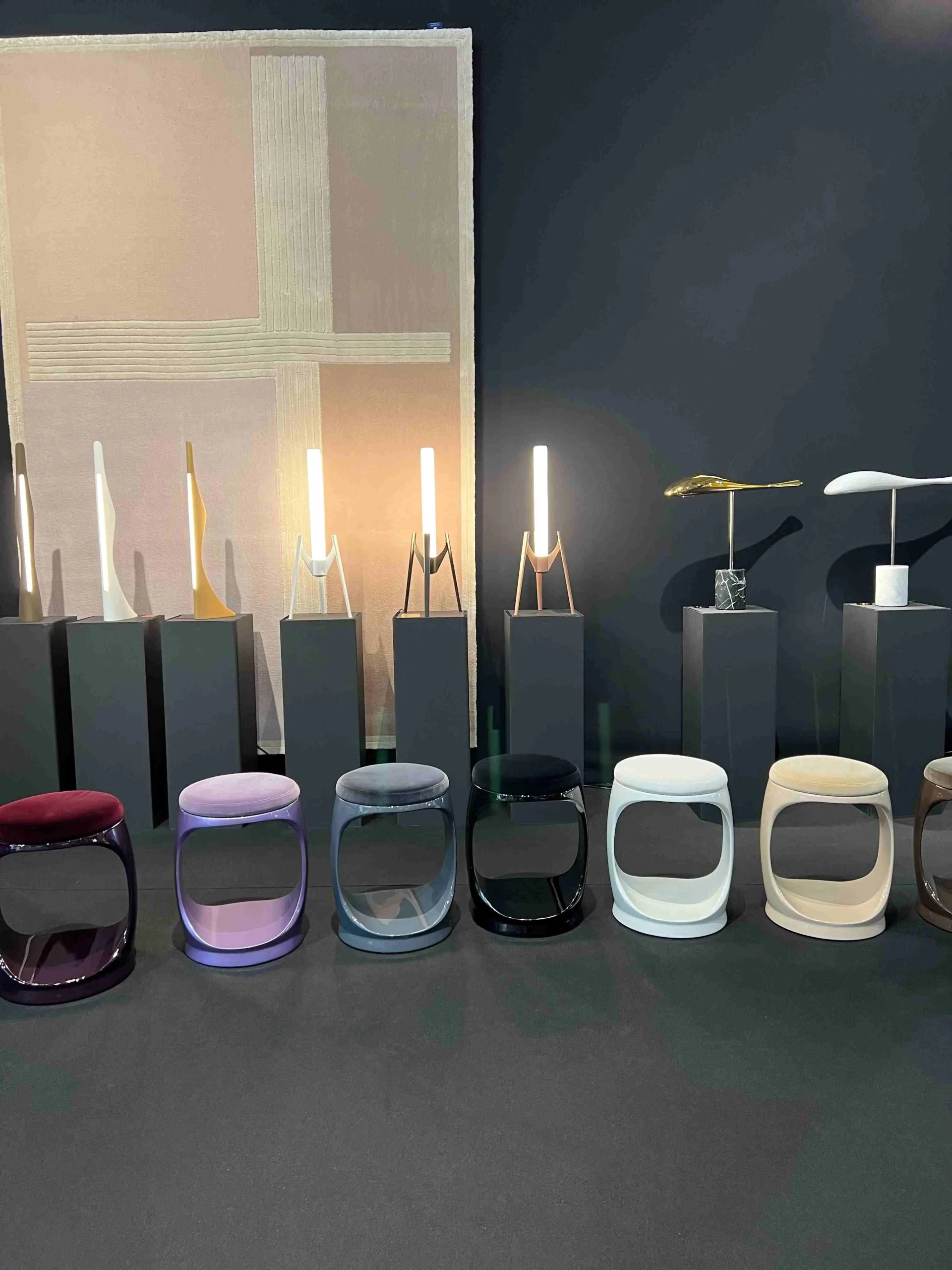 Photo_012_M&O_0124_stand_products_Signet_Ring_6_colors_01_modifiee_4